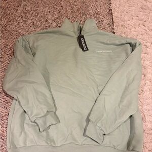 Brand new with tags Boohoo Zip-Up Sweater